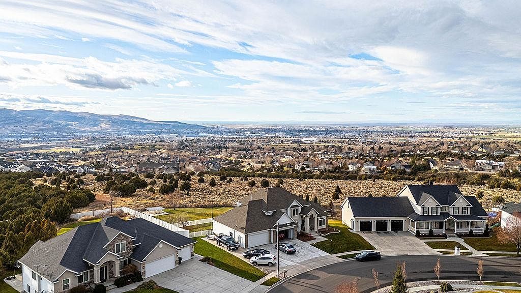 1655 Granite Dr Pocatello, ID 83201 - Thumbnail 3