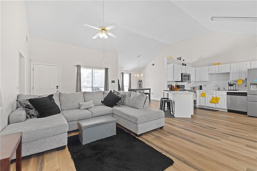 49 Bishop Mill Dr NW Cartersville, GA 30121 - Thumbnail 3