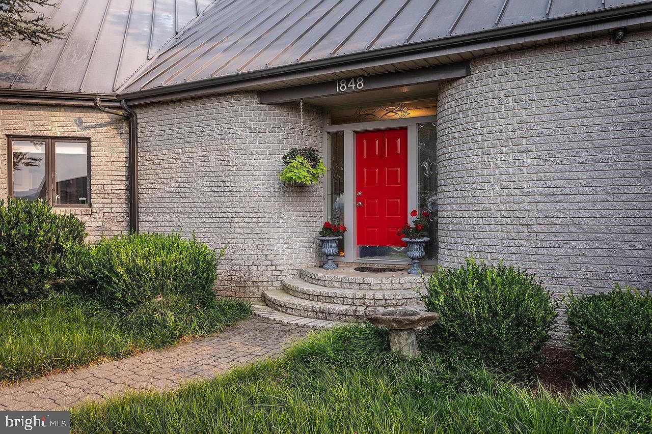 1848 College Ave Harrisonburg, VA 22802 - Thumbnail 3