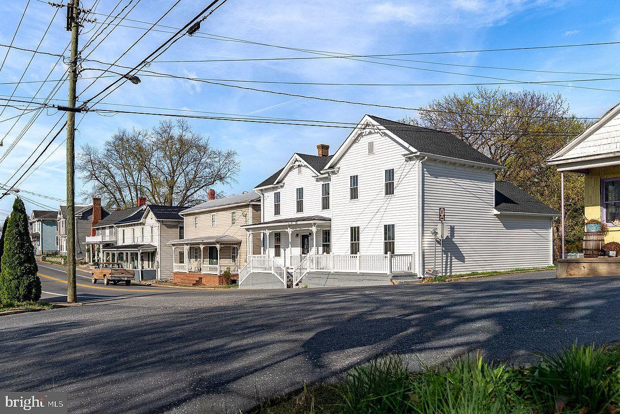 113 S Main St Mount Crawford, VA 22841 - Thumbnail 3