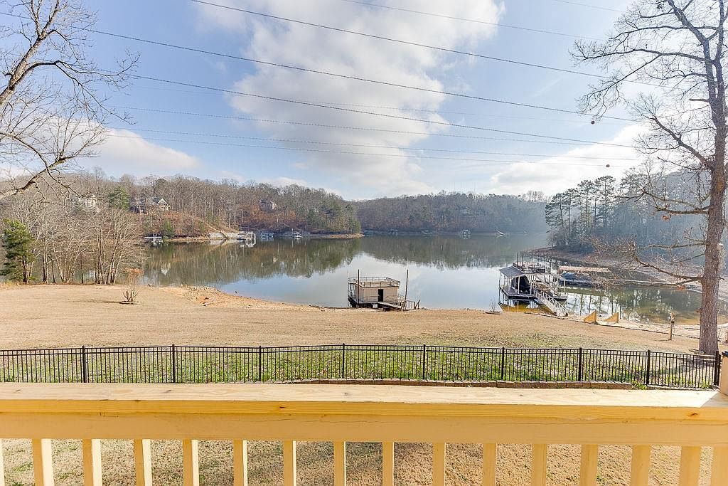 3104 Emerald Cir Gainesville, GA 30501 - Thumbnail 3