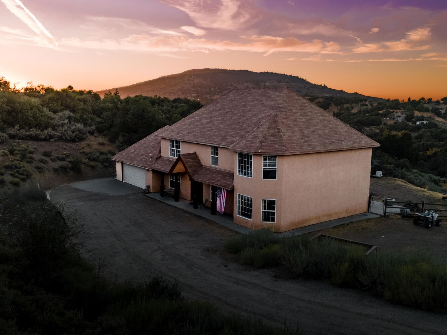 24261 Jacaranda Dr Tehachapi, CA 93561 - Thumbnail 3