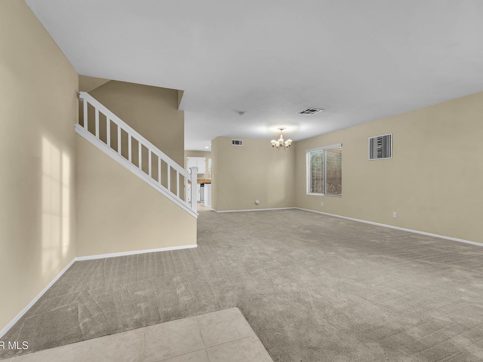 2136 Westpark Dr Rosamond, CA 93560 - Thumbnail 3