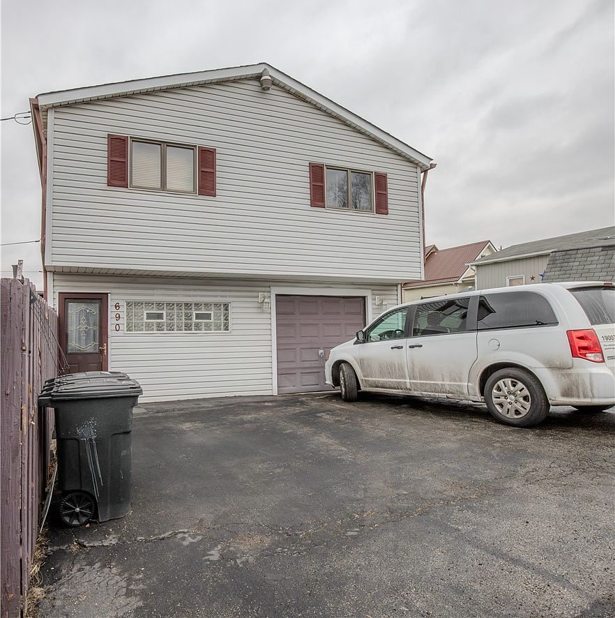 690 Baird Ave Washington, PA 15301 - Thumbnail 3