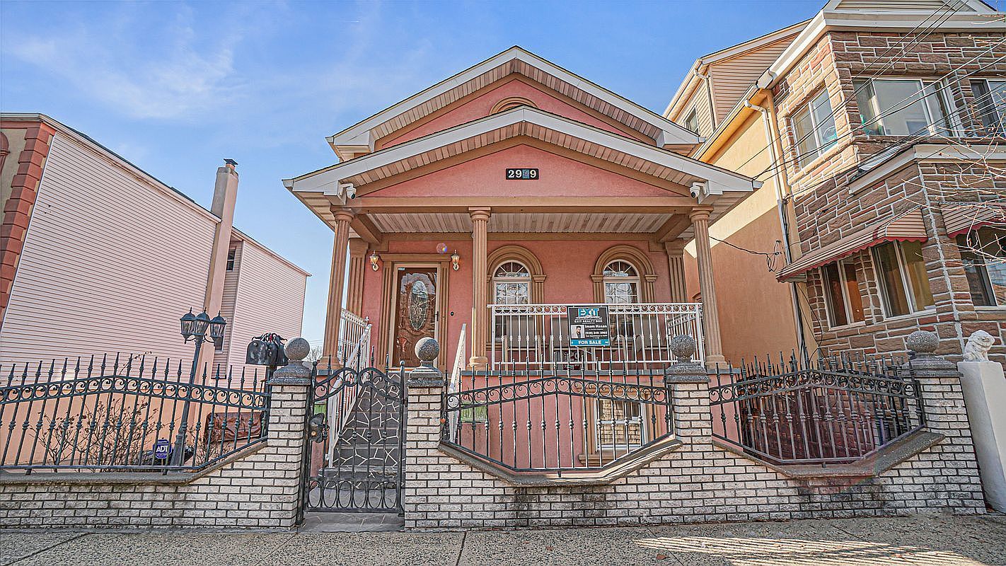 2929 Morgan Ave Bronx, NY 10469 - Thumbnail 3