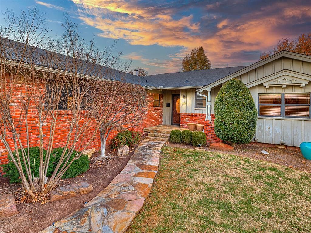 2725 Warwick Dr Oklahoma City, OK 73116 - Thumbnail 3