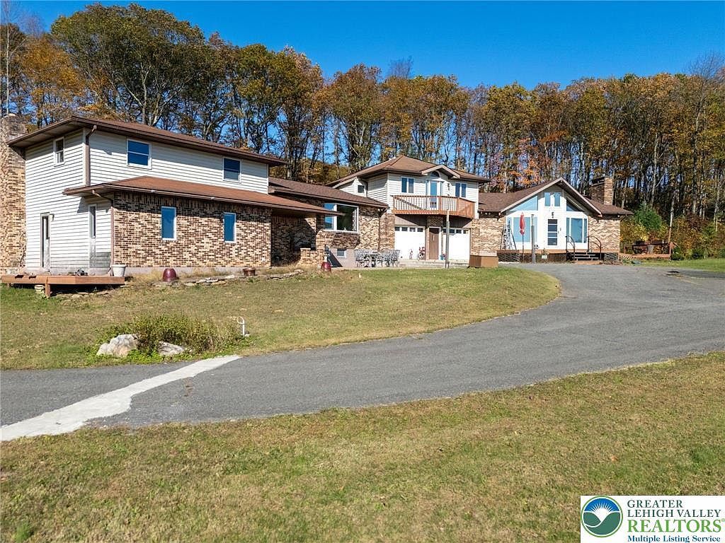 394 Flagstaff Rd Lehighton, PA 18235 - Thumbnail 3