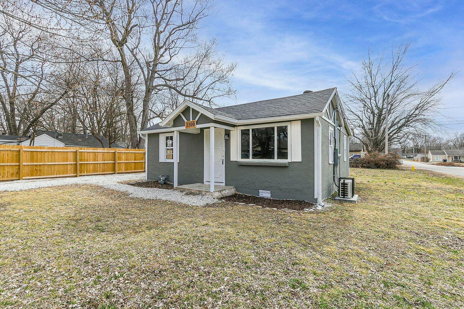 1500 E Lindberg St Springfield, MO 65804 - Thumbnail 3