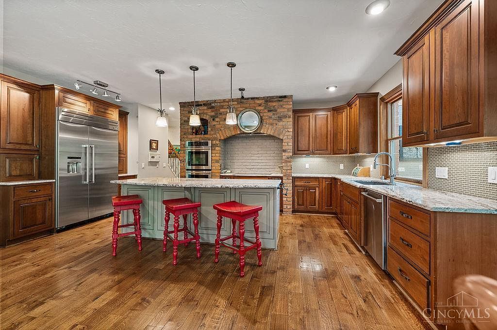 7883 Chestershire Dr West Chester, OH 45241 - Thumbnail 3