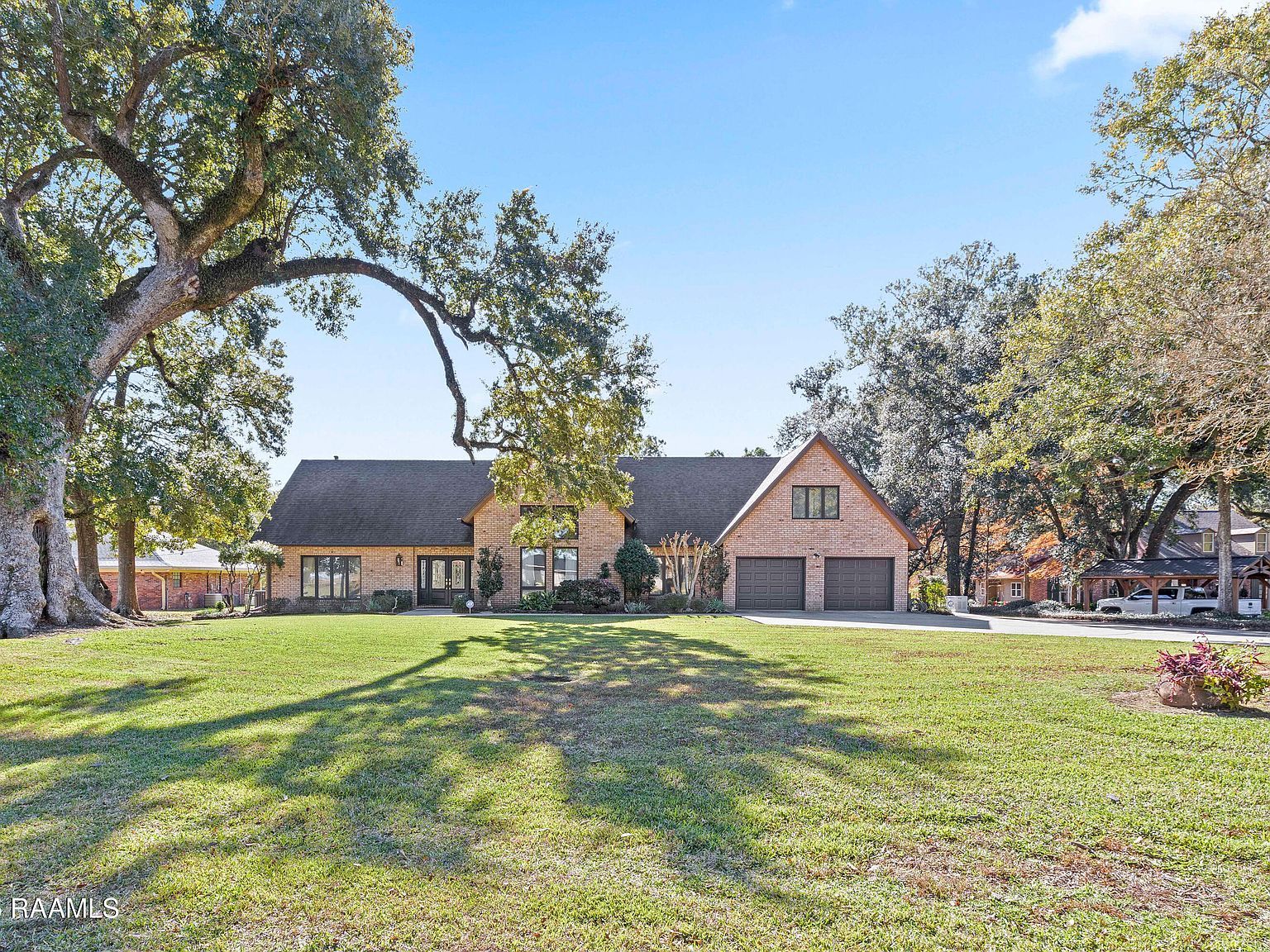 5308 Shoreline Dr New Iberia, LA 70563 - Thumbnail 3