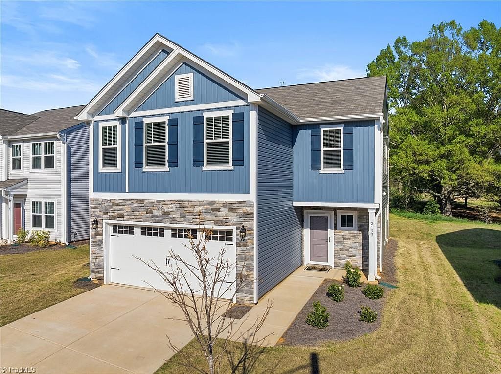 2133 Gatehouse Knoll Dr Winston Salem, NC 27127 - Thumbnail 3