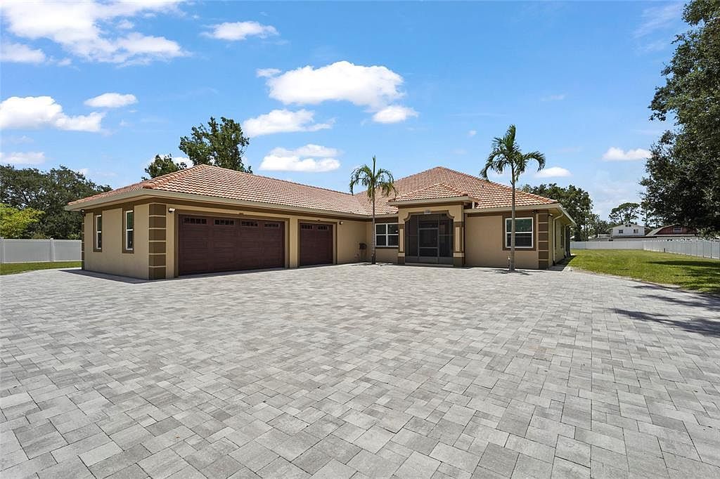 5714 38th Ave E Bradenton, FL 34208 - Thumbnail 3