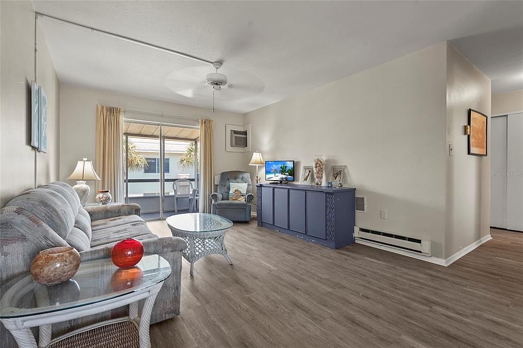 1837 Flamingo Blvd UNIT O35 Bradenton, FL 34207 - Thumbnail 3