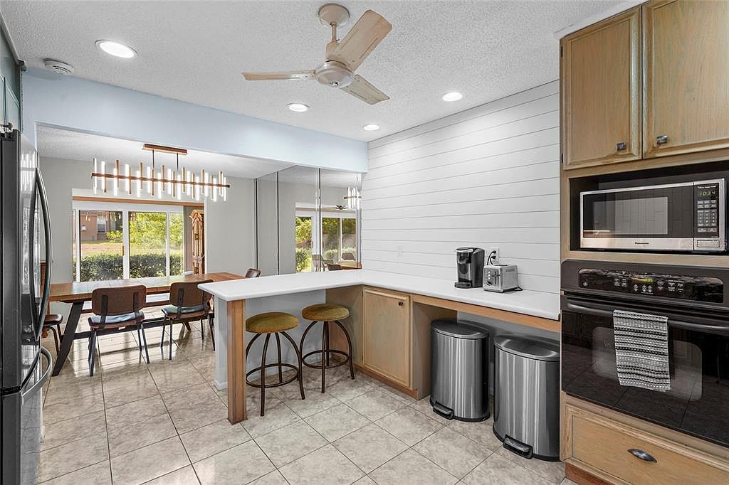 5524 Palm Aire Dr #5524 Sarasota, FL 34243 - Thumbnail 3