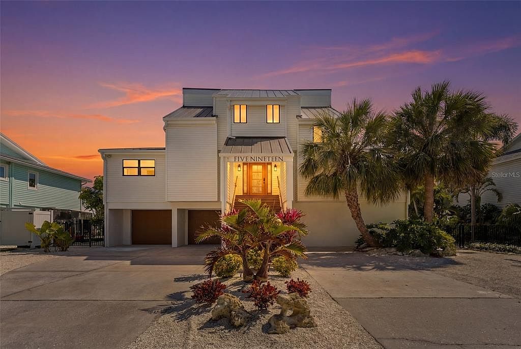 519 Loquat Dr Anna Maria, FL 34216 - Thumbnail 3