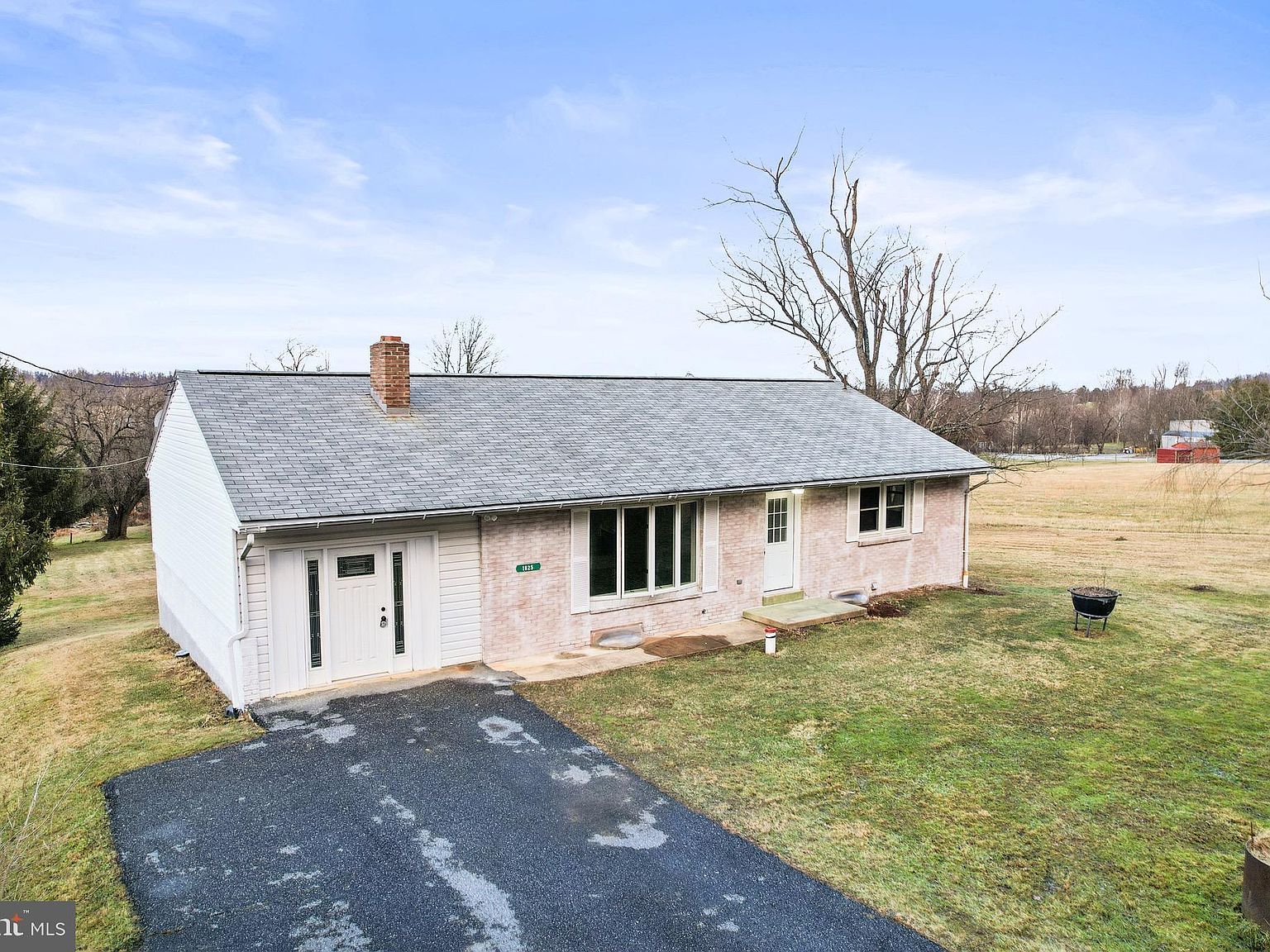 1825 Sheepford Rd Mechanicsburg, PA 17055 - Thumbnail 3