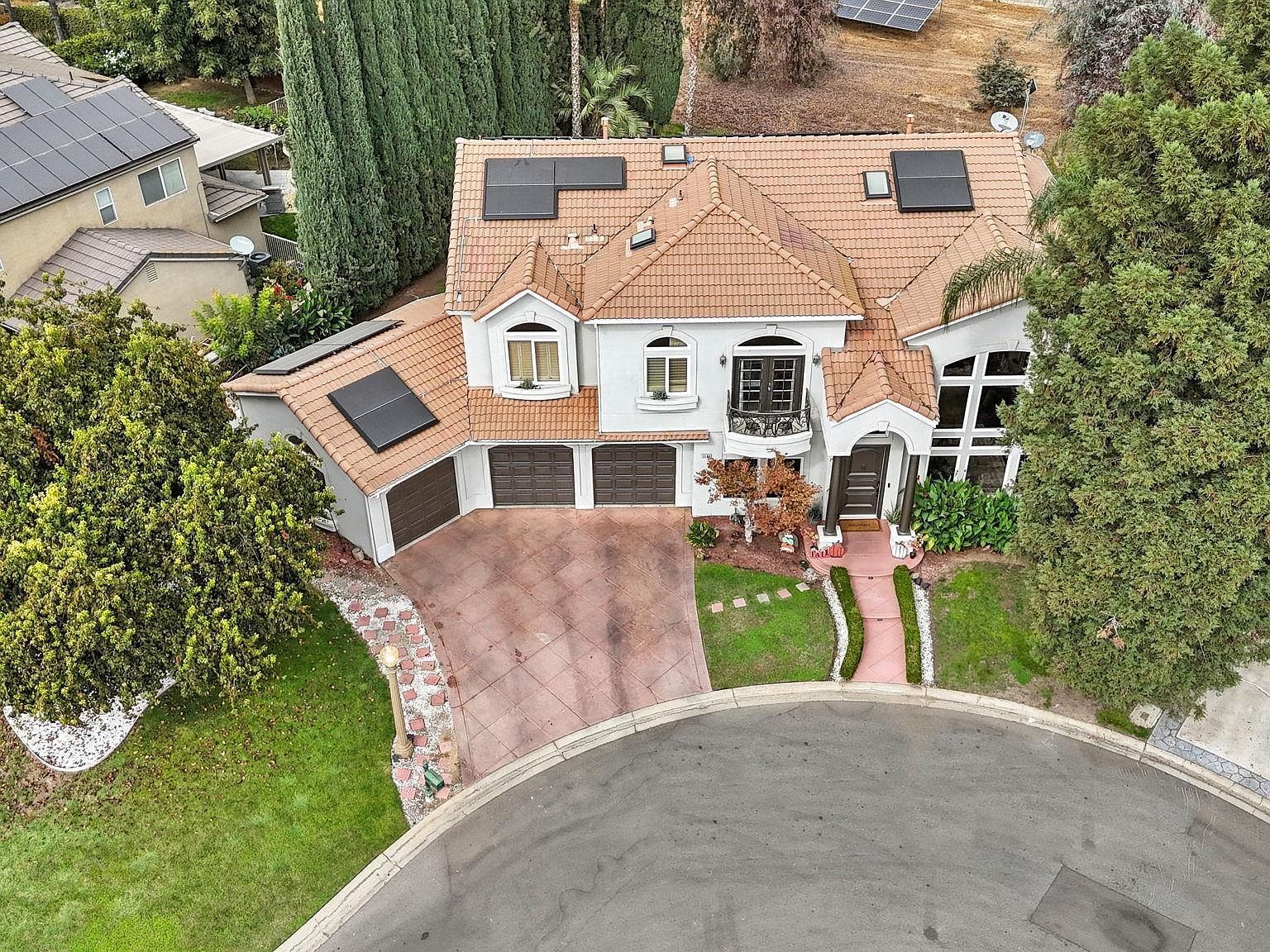 2550 E Jenny Ave Fresno, CA 93720 - Thumbnail 3