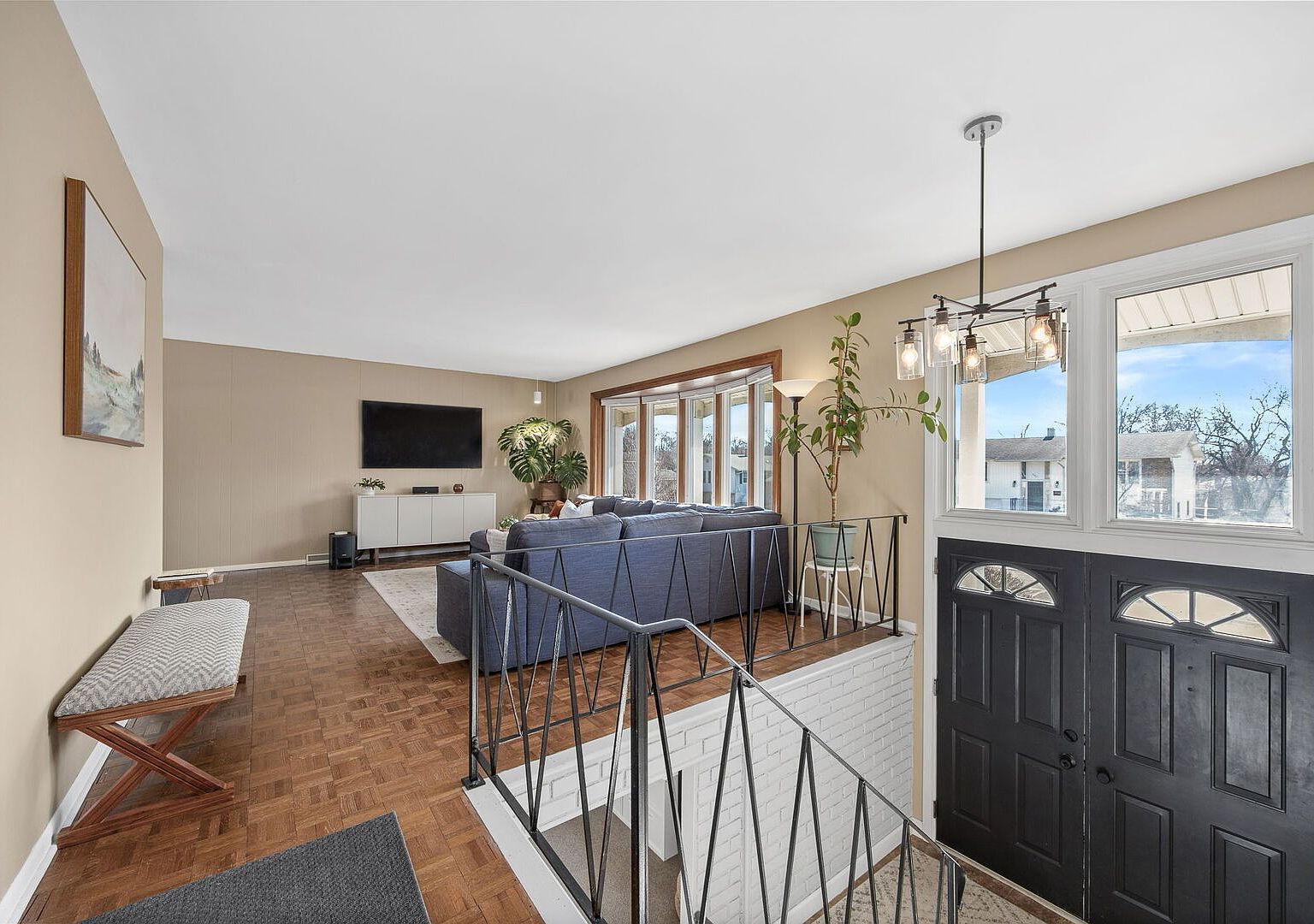 2422 Stonewall Ave Woodridge, IL 60517 - Thumbnail 3