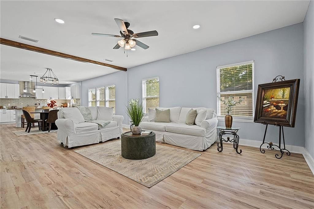 1850 Old Shell Rd Mobile, AL 36607 - Thumbnail 3