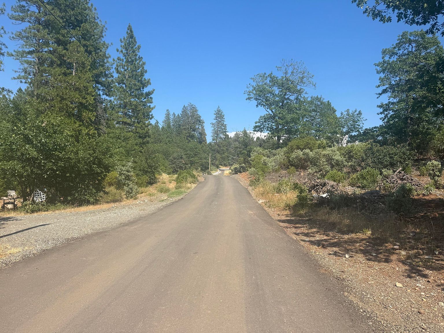 30769 Hardin Rd Montgomery Creek, CA 96065 - Thumbnail 3