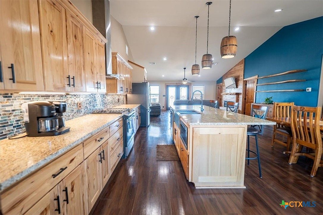 1825 Savanna Ridge Ranch Rd Lometa, TX 76853 - Thumbnail 3