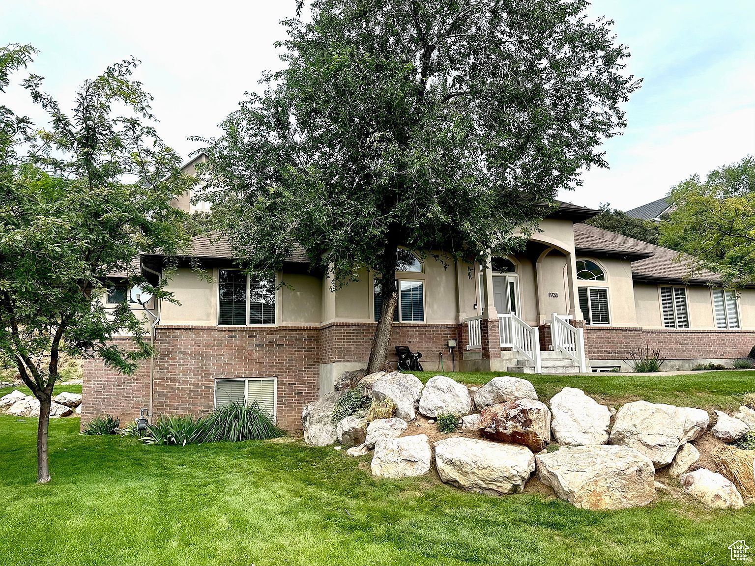 1935 E Deere Valley Dr N Layton, UT 84040 - Thumbnail 3