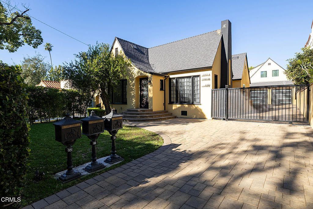 1161 Ruberta Ave Glendale, CA 91201 - Thumbnail 3