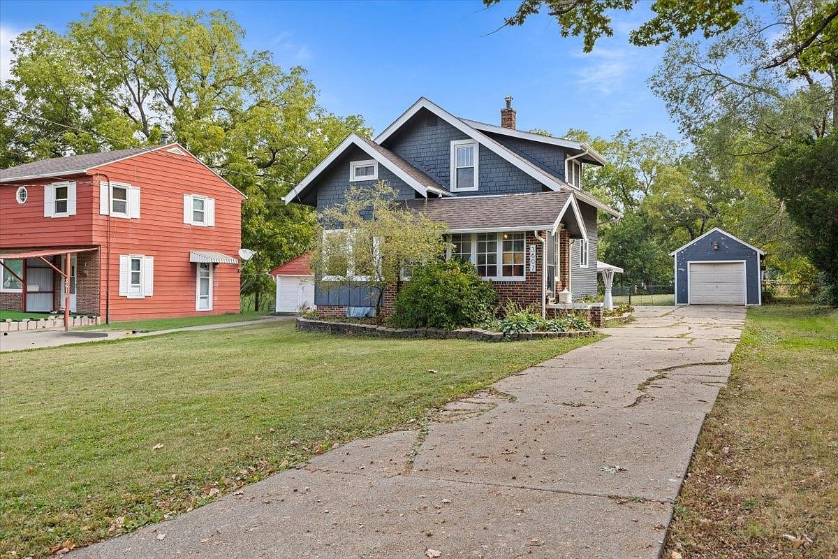 3607 50th St Des Moines, IA 50310 - Thumbnail 3