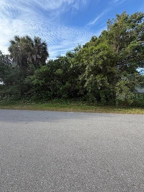 21447 Dranson Ave #24 Pt Charlotte, FL 33952 - Thumbnail 3