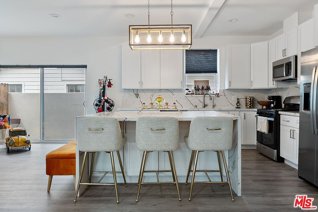 9109 N Nilo Ln Panorama City, CA 91402 - Thumbnail 3