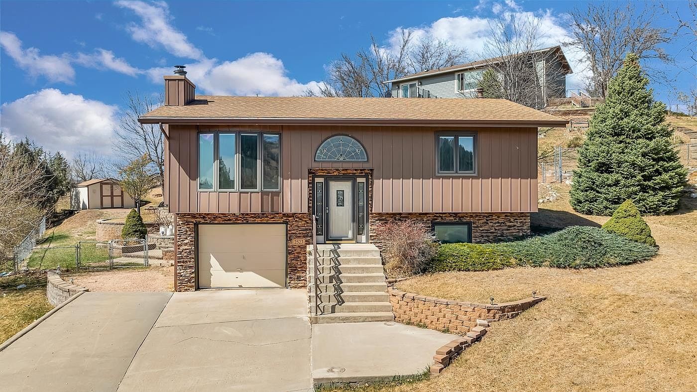 2523 Tomahawk Dr Rapid City, SD 57702 - Thumbnail 3