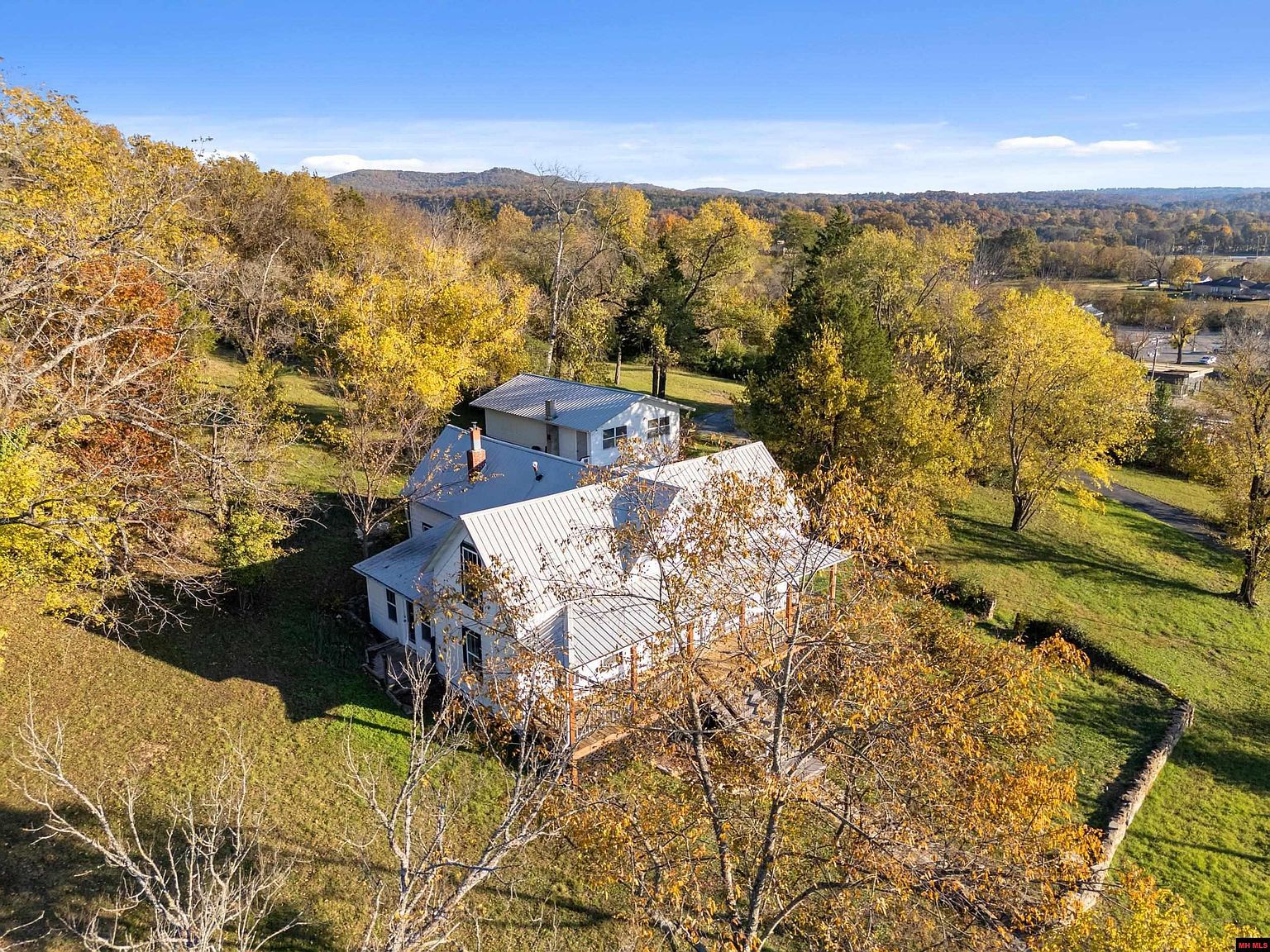 301 Fallen Ash Rd Yellville, AR 72687 - Thumbnail 3