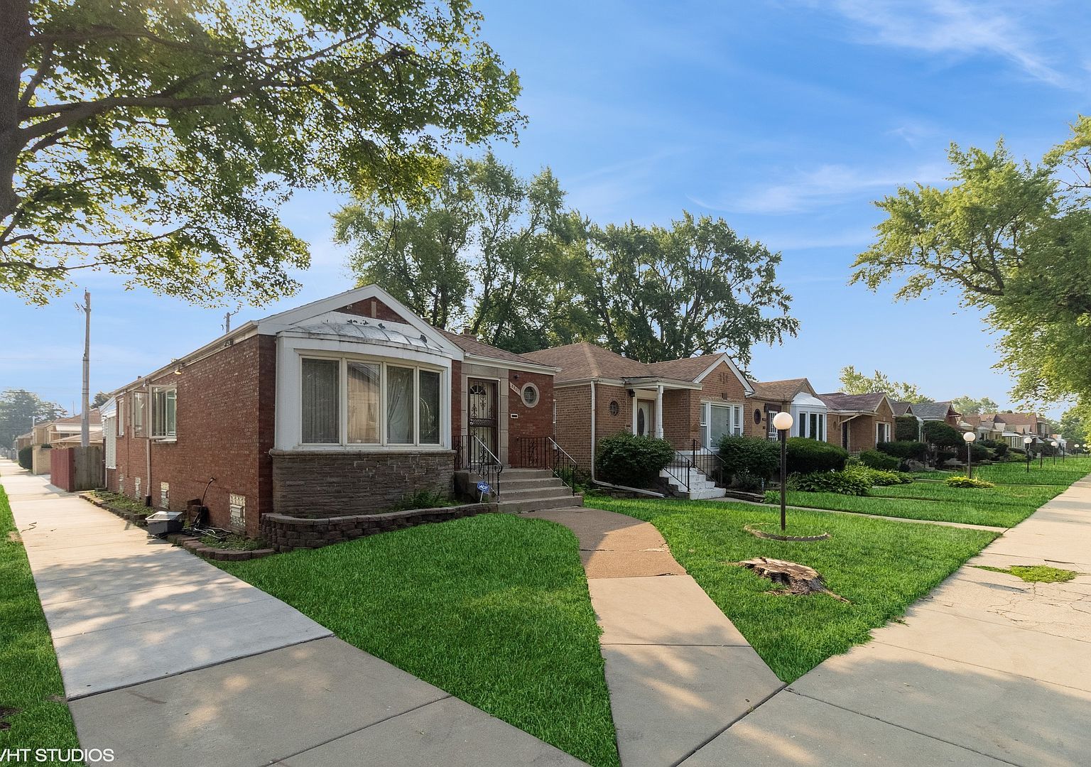 8801 S Clyde Ave Chicago, IL 60617 - Thumbnail 3