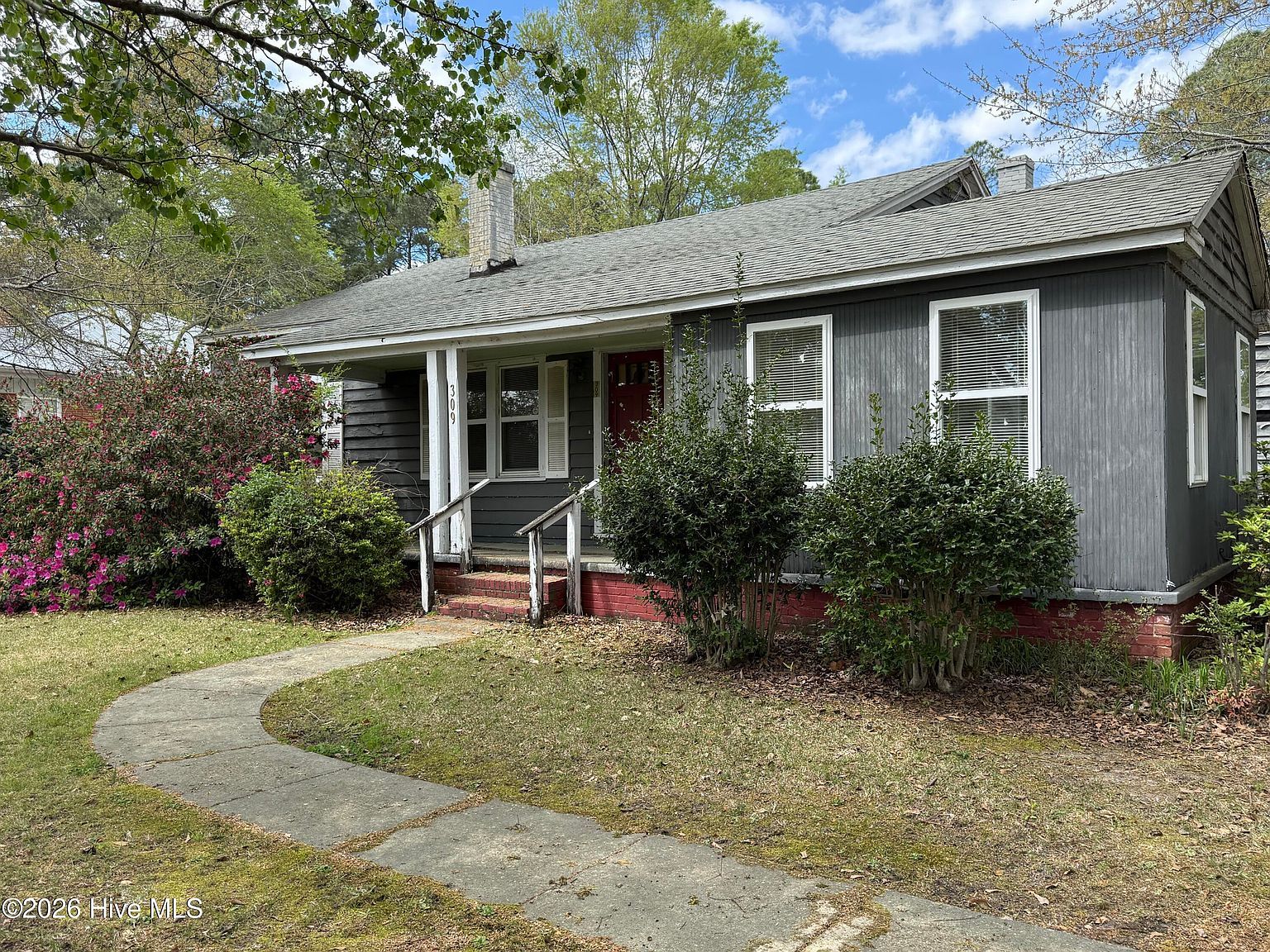 309 E Roseboro St Roseboro, NC 28382 - Thumbnail 3