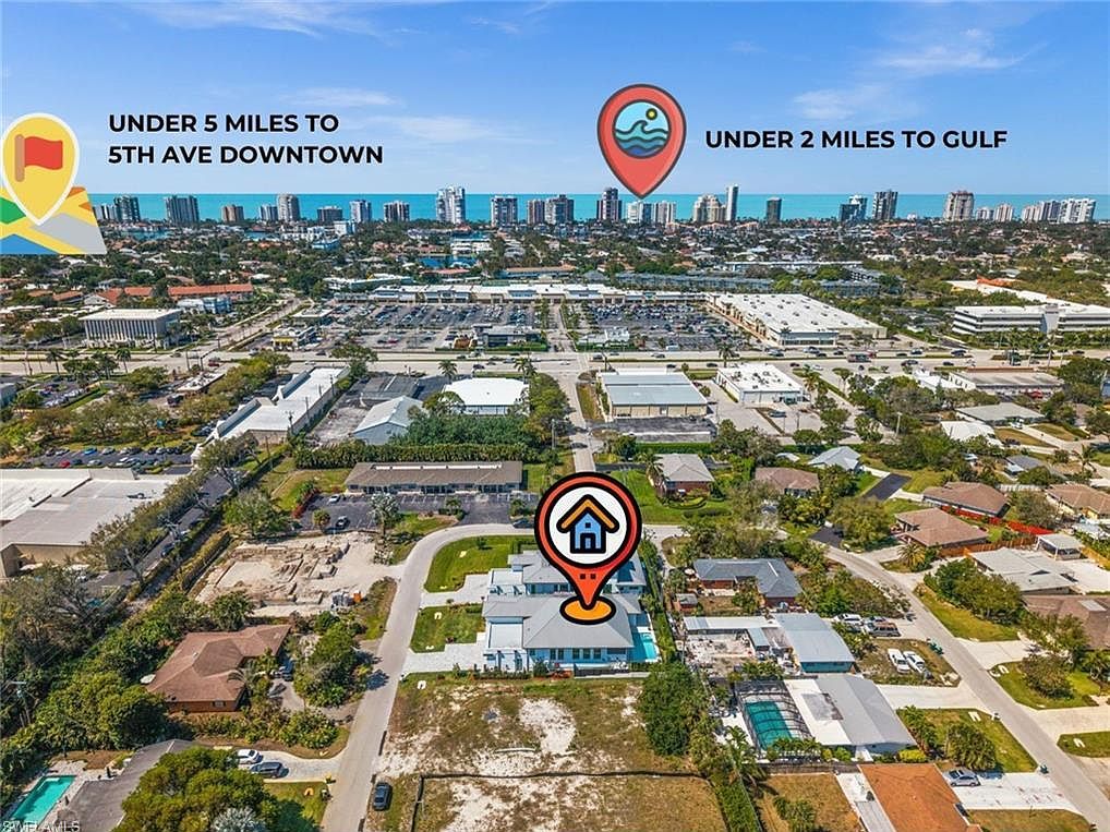 1045 Morningside Dr Naples, FL 34103 - Thumbnail 3