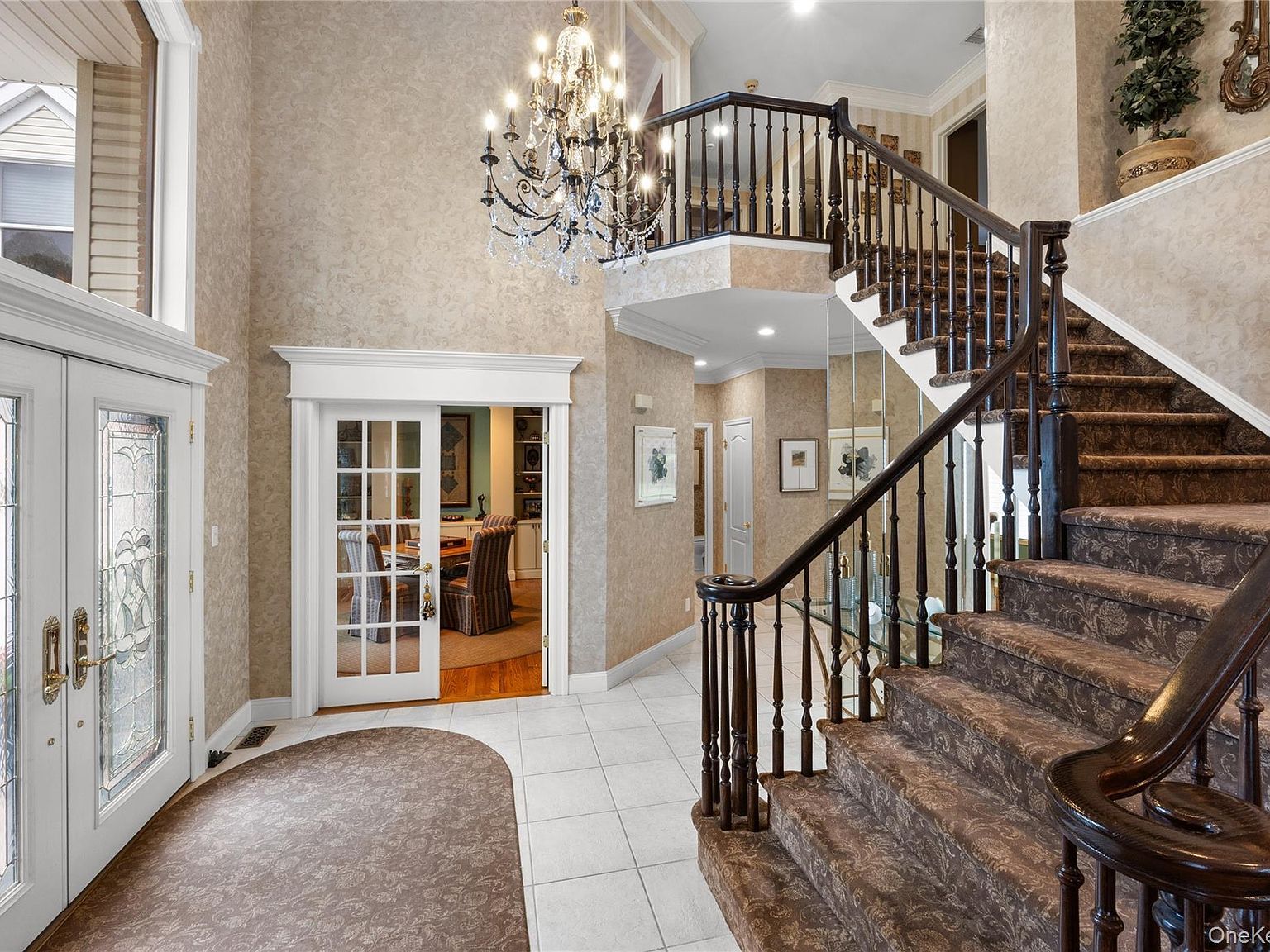 56 Sage Hollow Ct Dix Hills, NY 11746 - Thumbnail 3