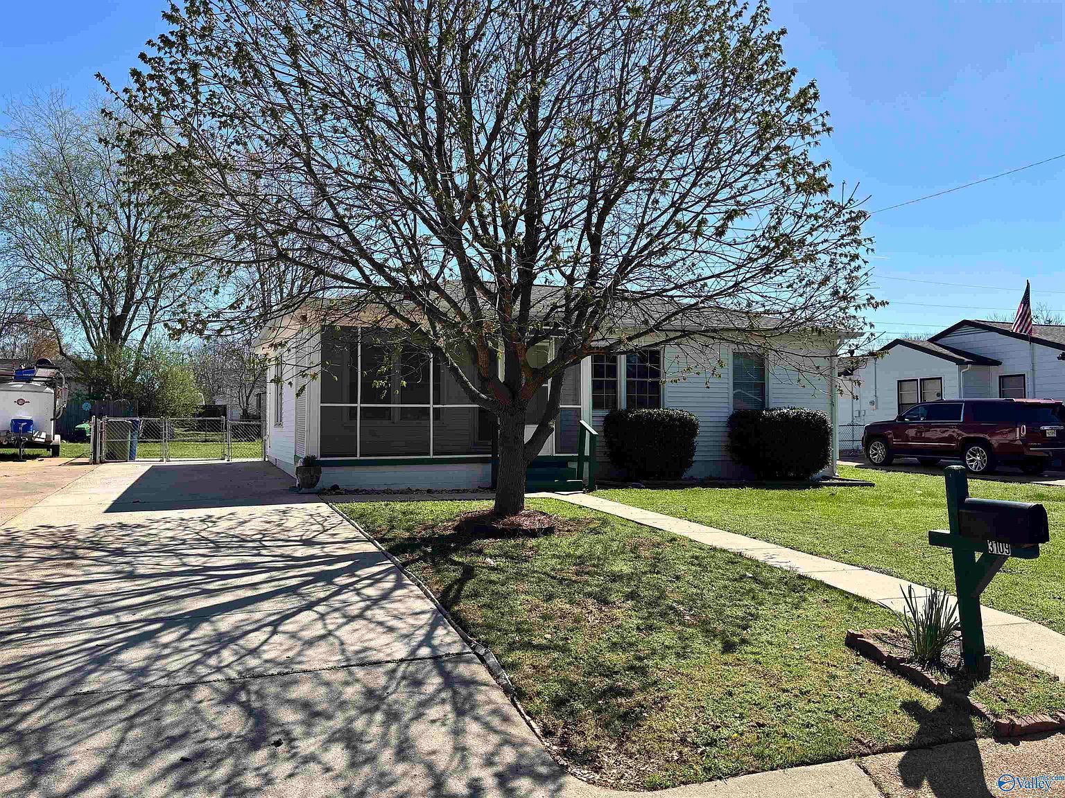 3109 Hillsboro Rd SW Huntsville, AL 35805 - Thumbnail 3