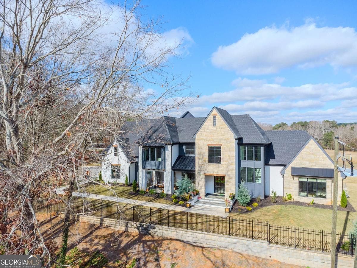 3277 Bailey Rd Dacula, GA 30019 - Thumbnail 3