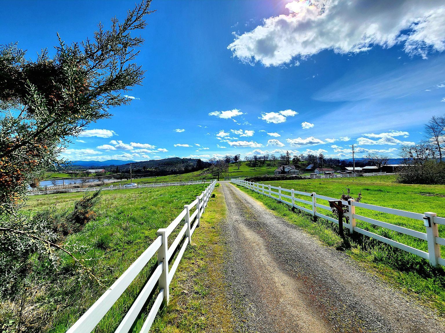 120 Hammel Rd Eagle Pt, OR 97524 - Thumbnail 3