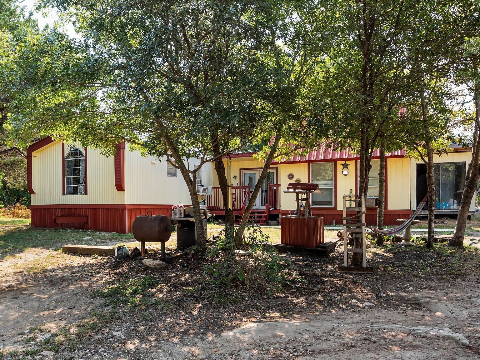 2719 River View Trl Granbury, TX 76048 - Thumbnail 3