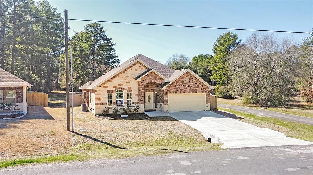 51 Fairway Dr Trinity, TX 75862 - Thumbnail 3