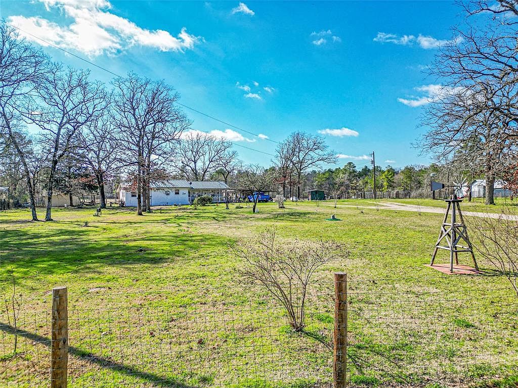 169 Oates Bros Rd Trinity, TX 75862 - Thumbnail 3