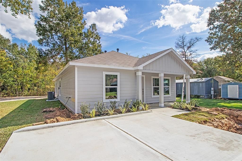 805 Jefferson Ave Cleveland, TX 77327 - Thumbnail 3