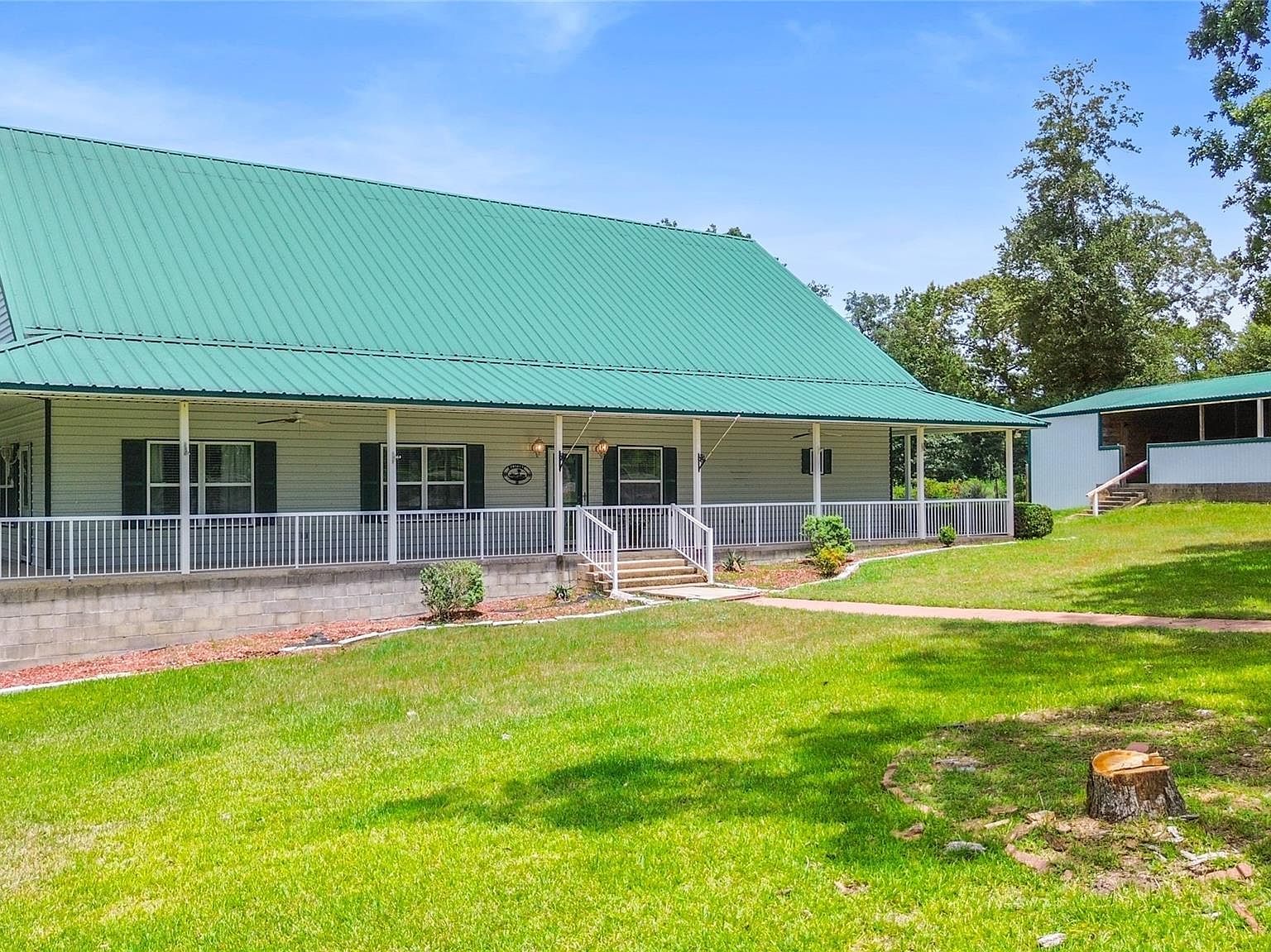 24 Oak Creek Dr Huntsville, TX 77340 - Thumbnail 3