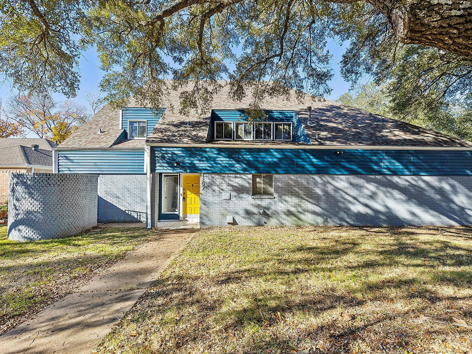 1202 Green Briar Dr Huntsville, TX 77340 - Thumbnail 3