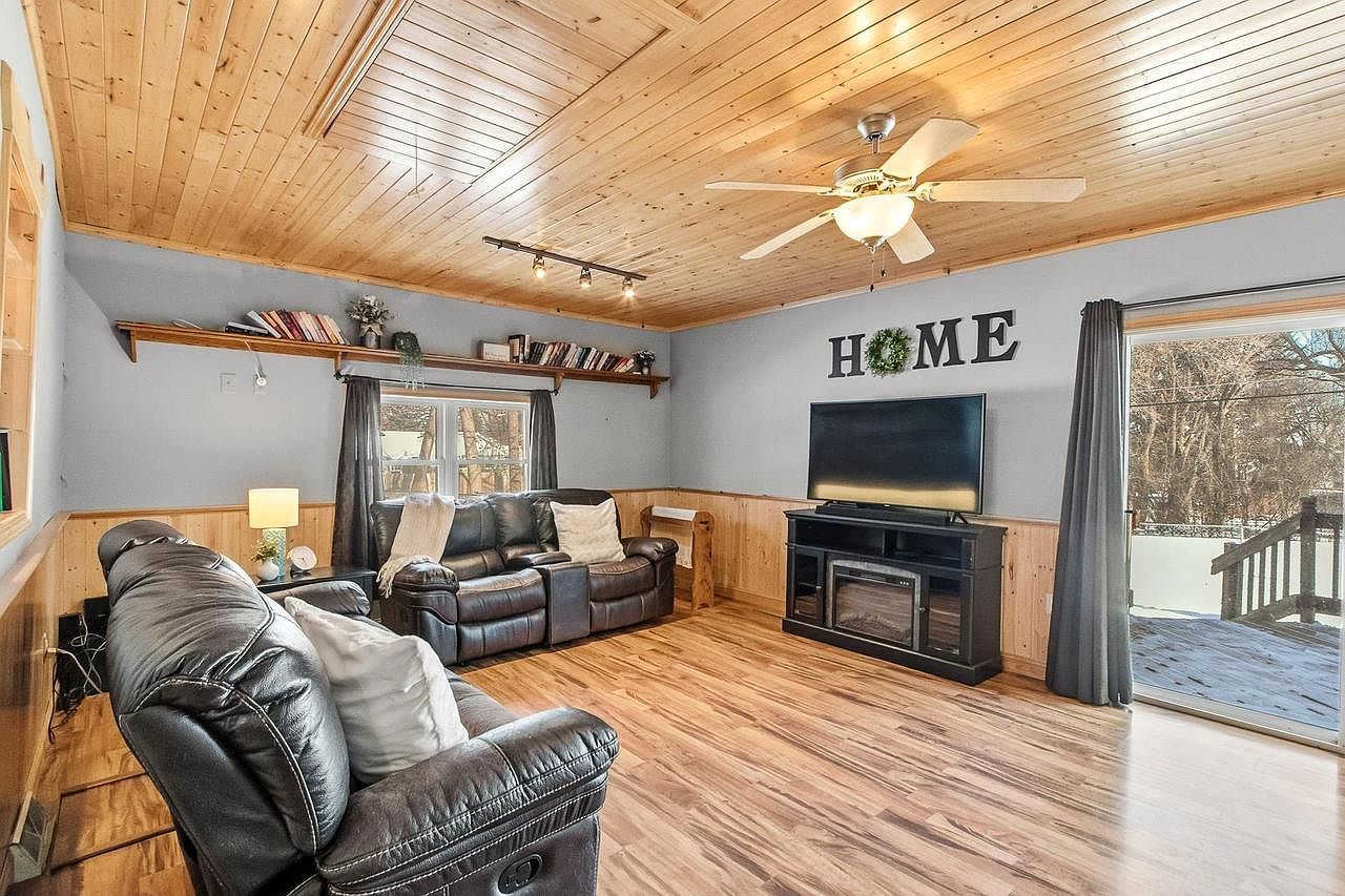 11548 N Maple Beach Dr Edgerton, WI 53534 - Thumbnail 3