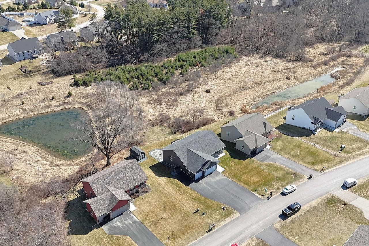 11308 N Mason Dr Edgerton, WI 53534 - Thumbnail 3