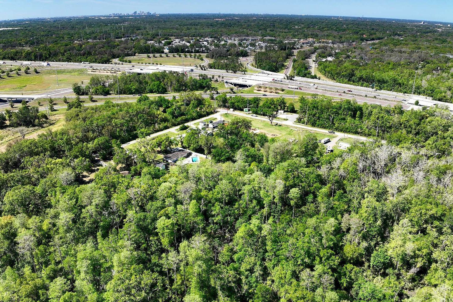 9014 E 122nd Ave Tampa, FL 33637 - Thumbnail 3