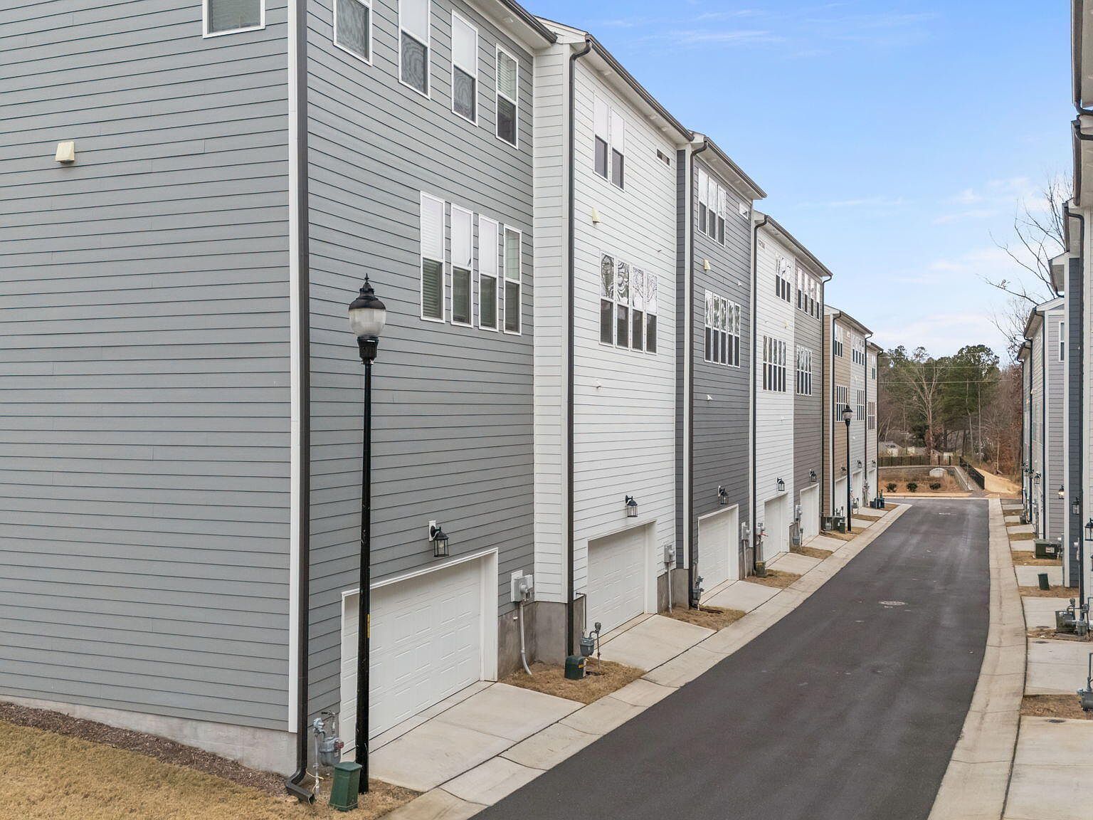 7015 Gentle Pine Pl Raleigh, NC 27613 - Thumbnail 3