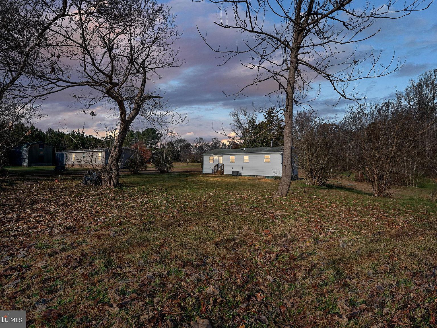 2627 Rose Mount Rd Hustle, VA 22476 - Thumbnail 3